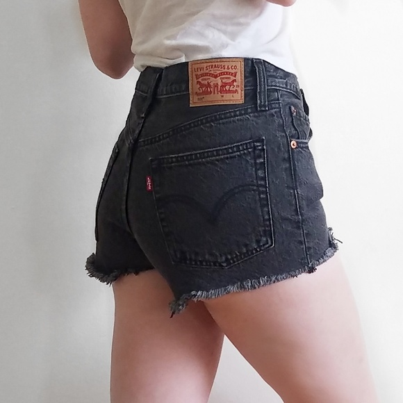 501 high rise shorts black